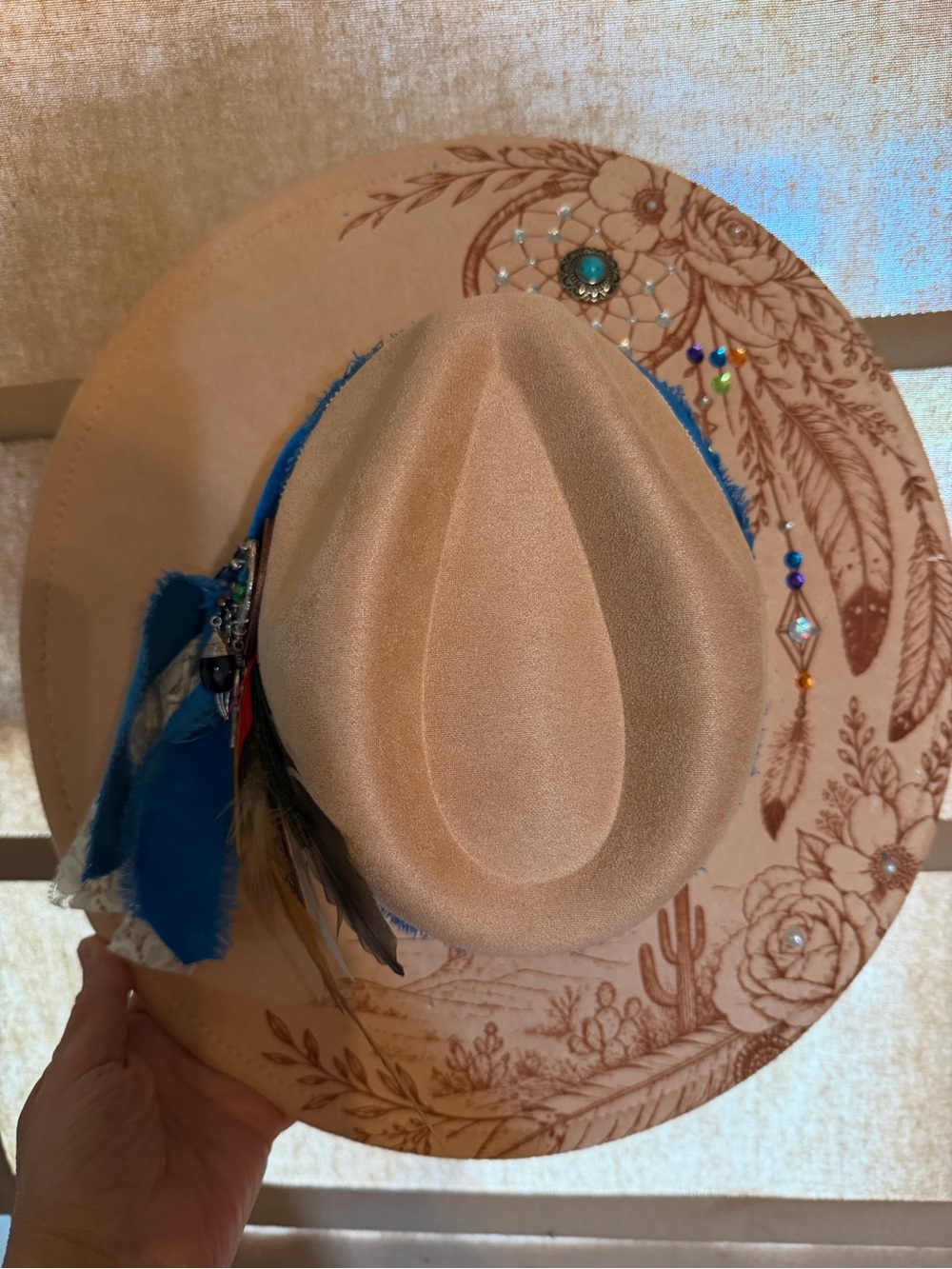 Beige Women's Fedora Hat with Turquoise Bead and Blue Feather Accent
